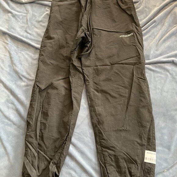 young fashion cloths bundle - Picture 10 of 16